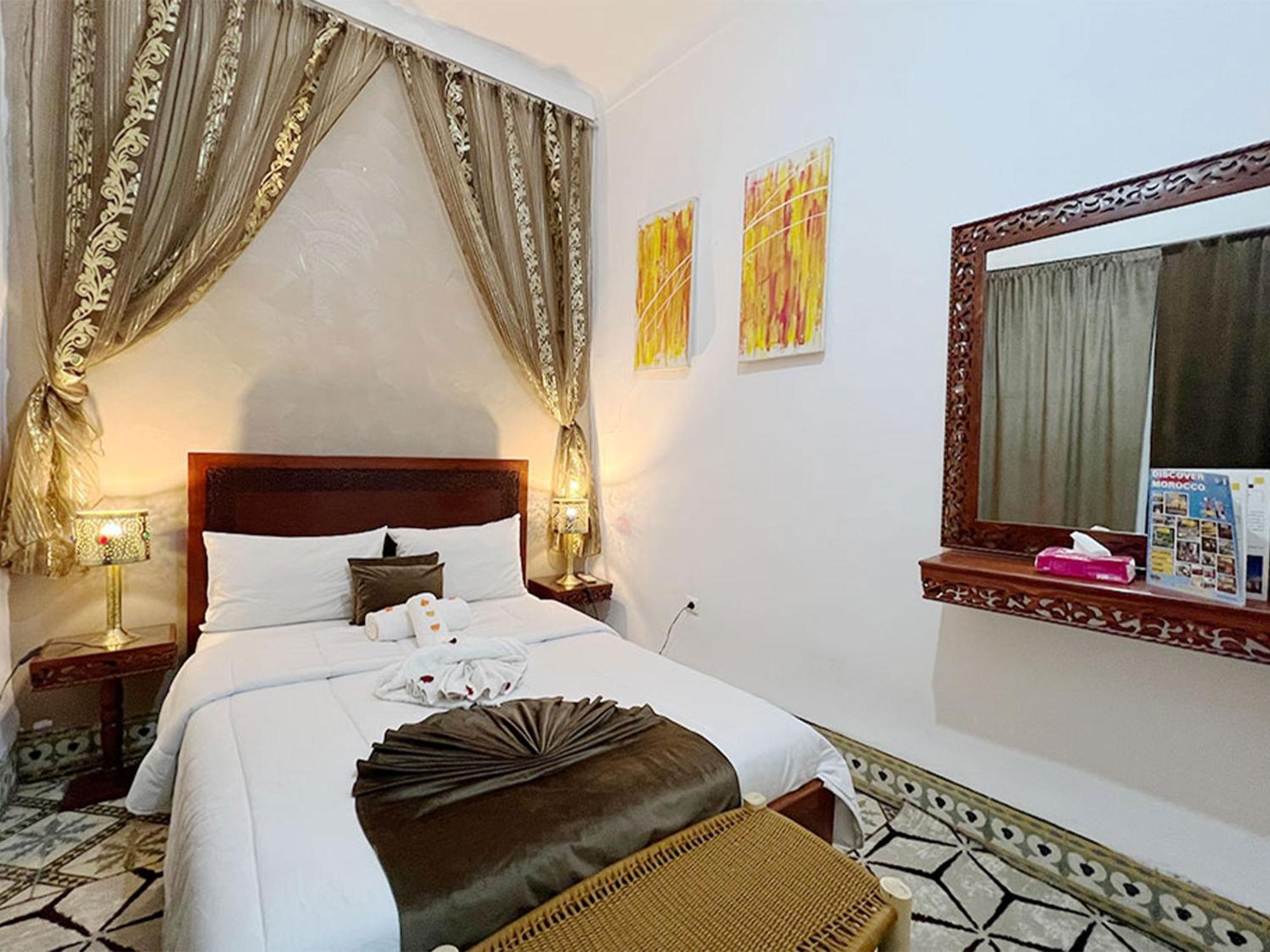 Riad Lazord De Marrakech Entier Marrakesh Bagian luar foto