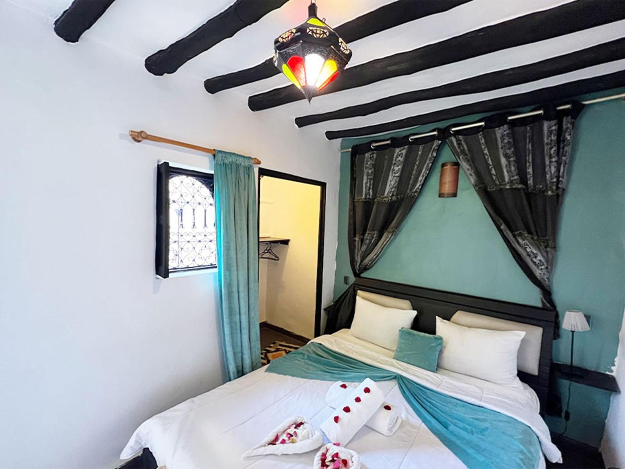 Riad Lazord De Marrakech Entier Marrakesh Bagian luar foto
