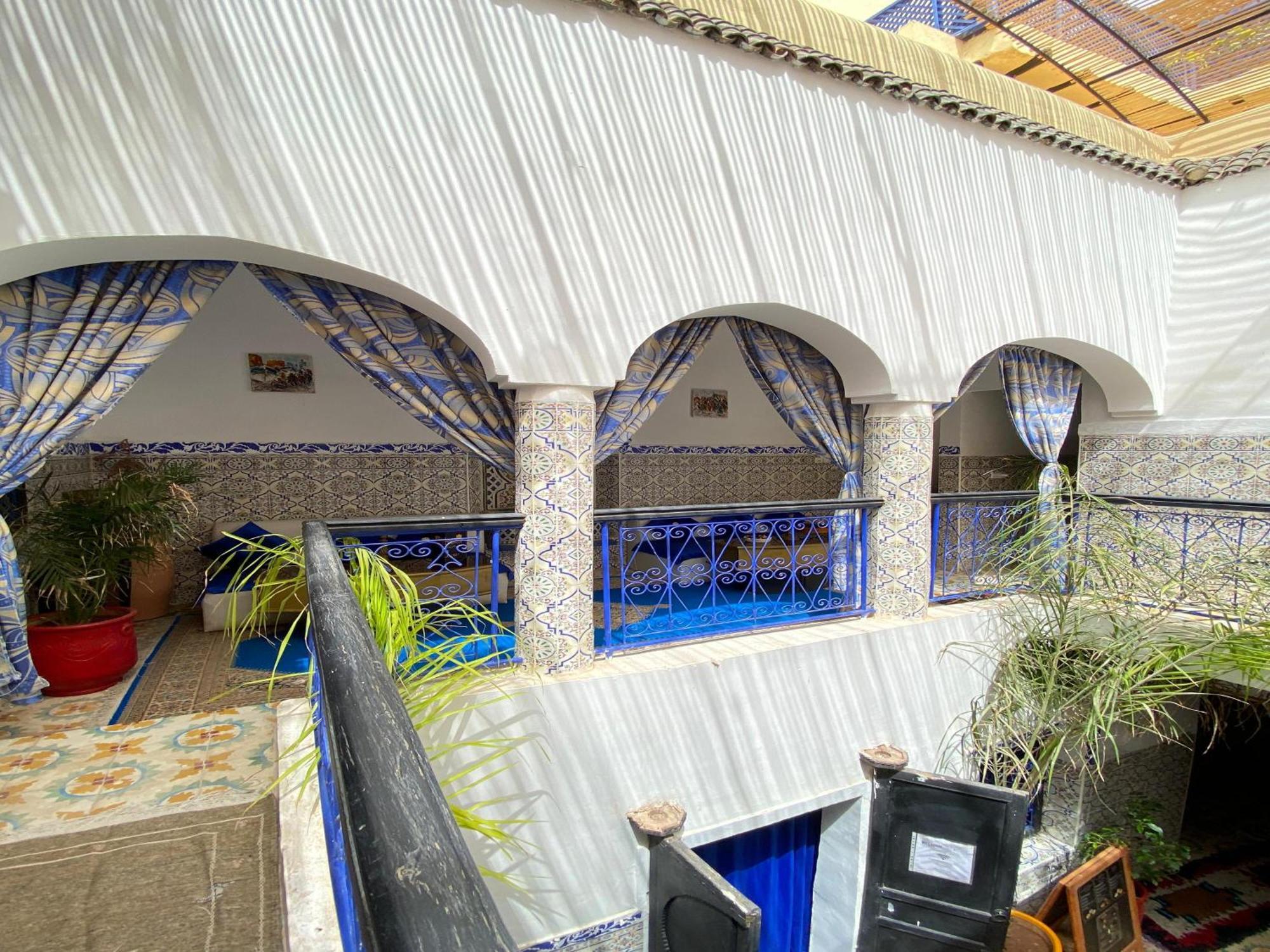 Riad Lazord De Marrakech Entier Marrakesh Bagian luar foto